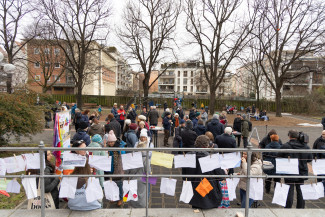Demokratie fällt nicht vom Himmel- Aktion 8.2.26